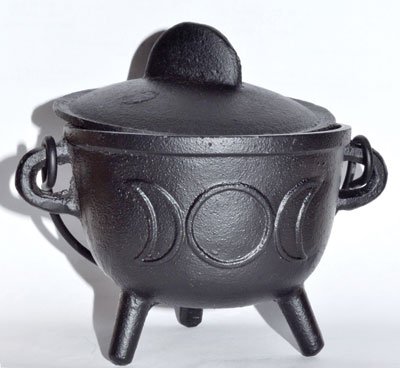 5" Cast iron cauldron w/ lid Triple Moon (image for) 5" Cast iron cauldron w/ lid Triple Moon
